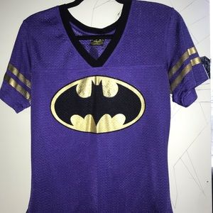 V neck Batman jersey